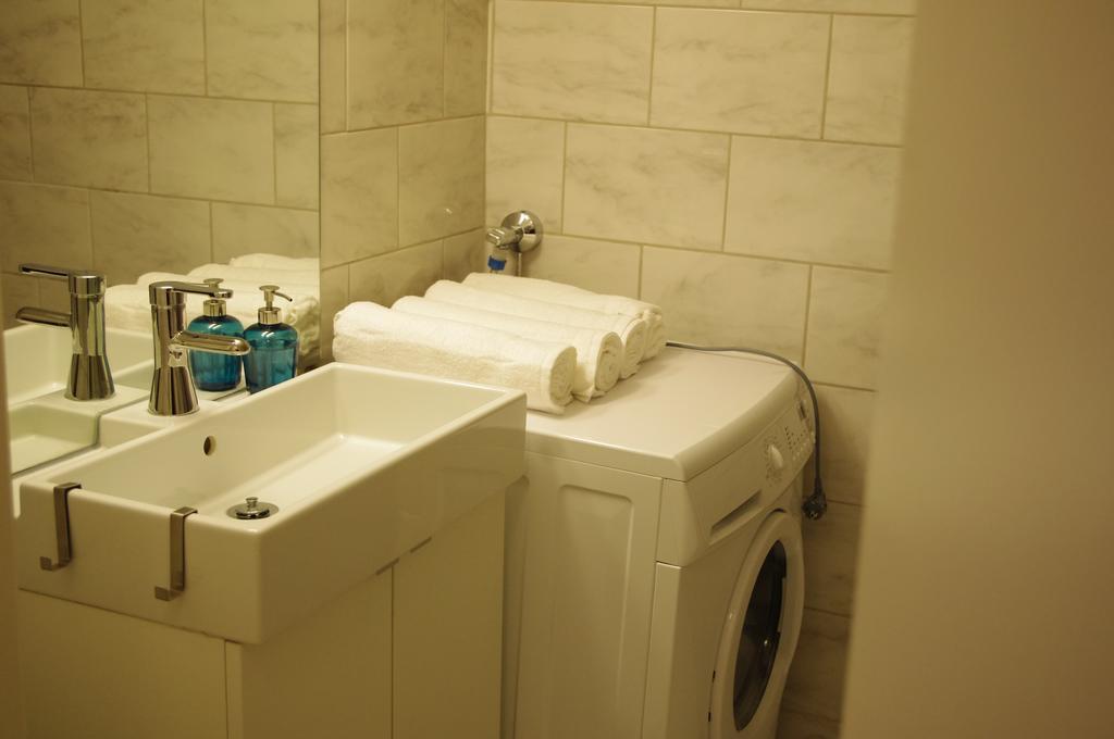 Borent Suite Apartment Турку Номер фото